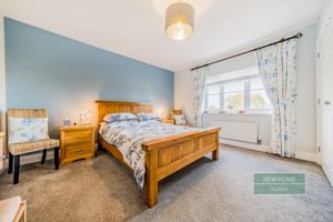 Photo 21- click for photo gallery